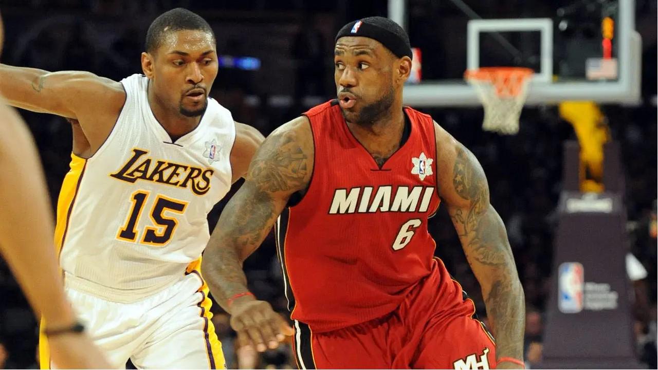 詹姆斯：慈世平是我交手过的最强防守者之一，他壮得像头牛