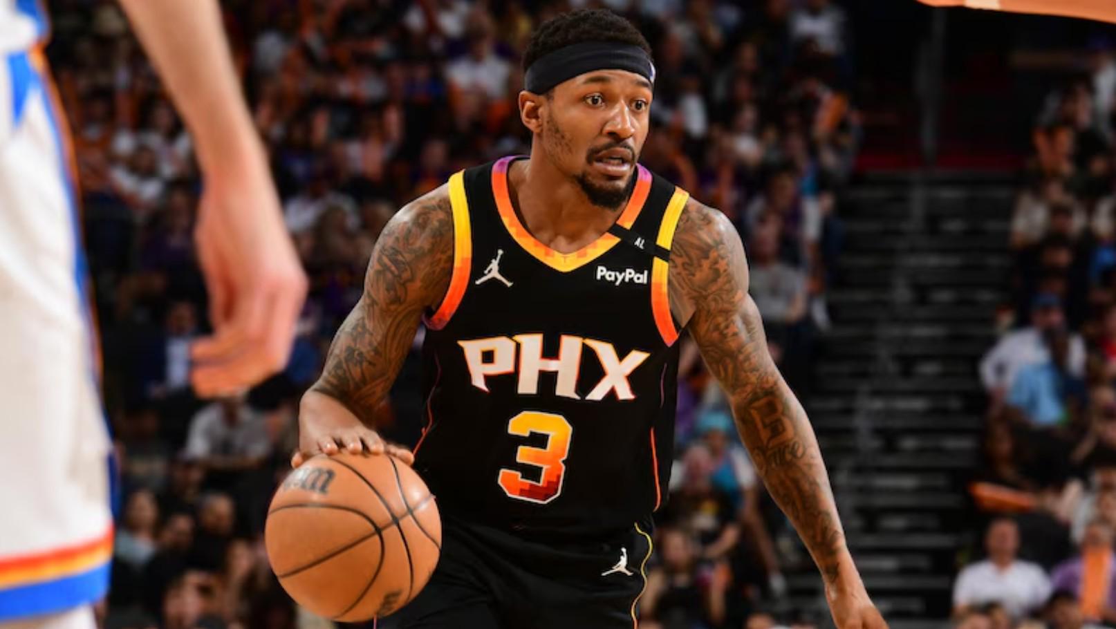 记者：热火曾尝试交易比尔但失败，若比尔被买断热火雄鹿有意签下他