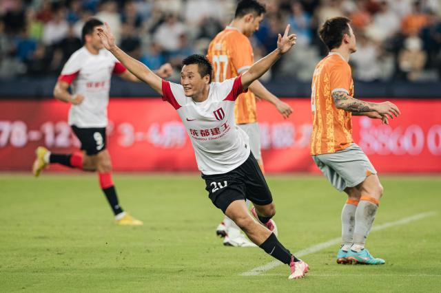 kaiyun-【中超】唐淼传射费利佩进球 成都蓉城客场3比0深圳