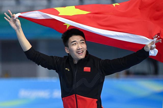 开云APP-冬奥12日综述：高亭宇夺金创历史 36岁老将夺双冠