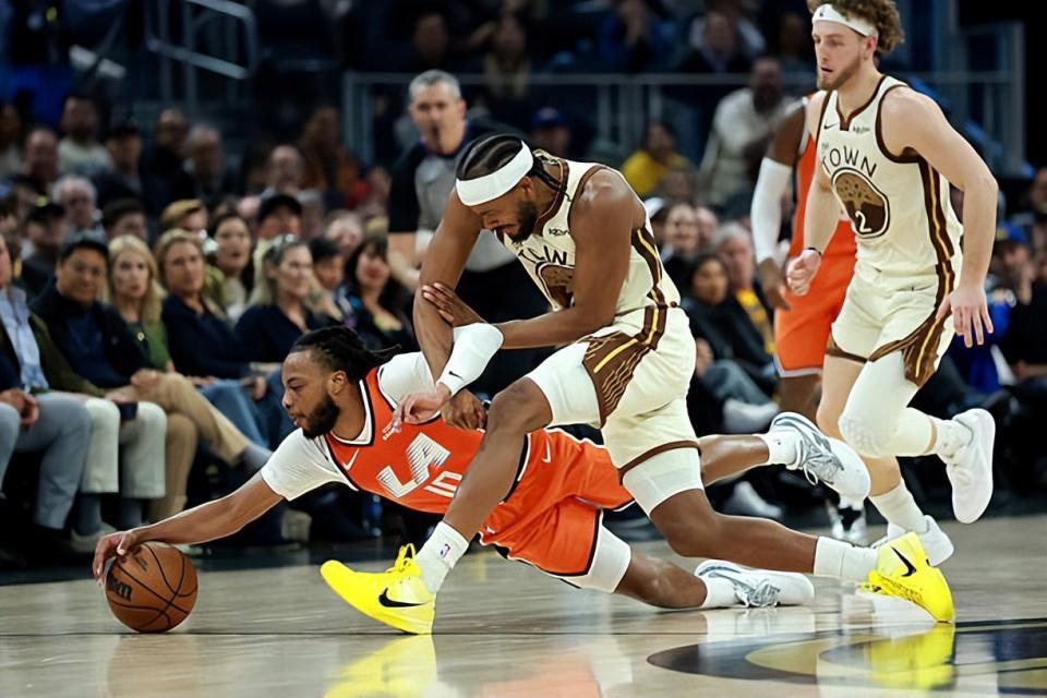 开云-复出后首战效果一般，快船后场新援能否及时调整自己的状态呢？