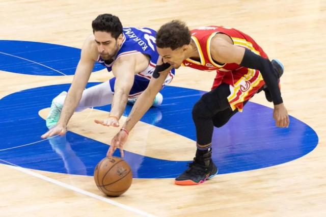 开云体育-26分算个屁！客场攻陷天王山，老鹰总冠军不是梦